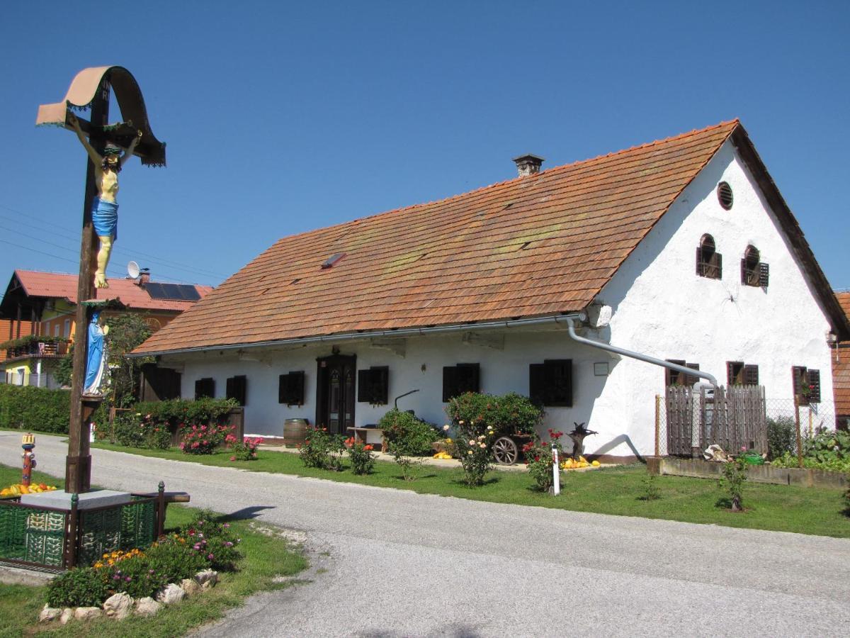 Homestay Kapl Ledinek Kültér fotó